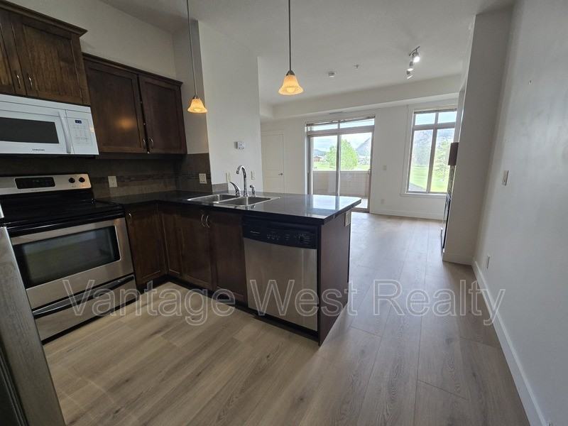 201 Carrington Ridge 3635 - Photo 2 of 12