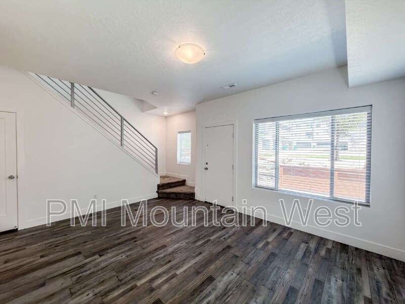 506 Westnorth - Photo 3 of 35