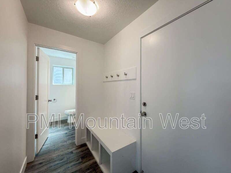 506 Westnorth - Photo 4 of 35