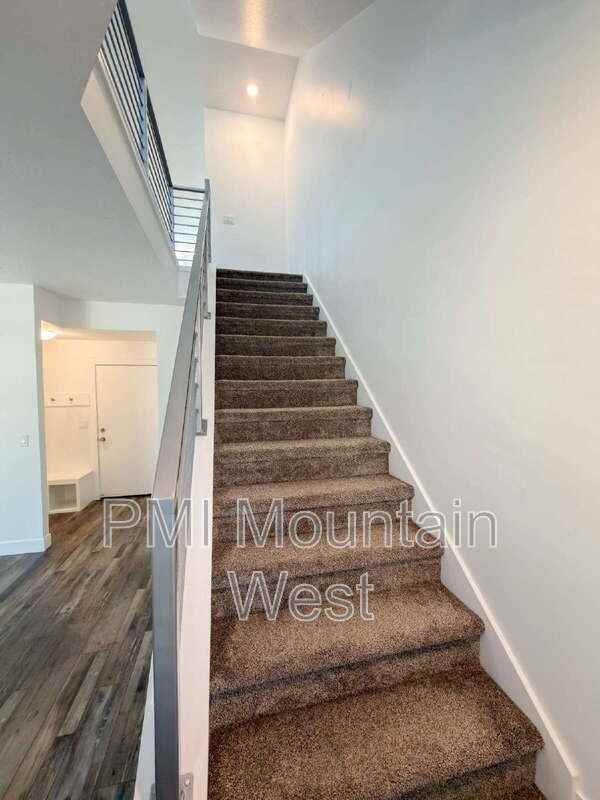 506 Westnorth - Photo 6 of 35