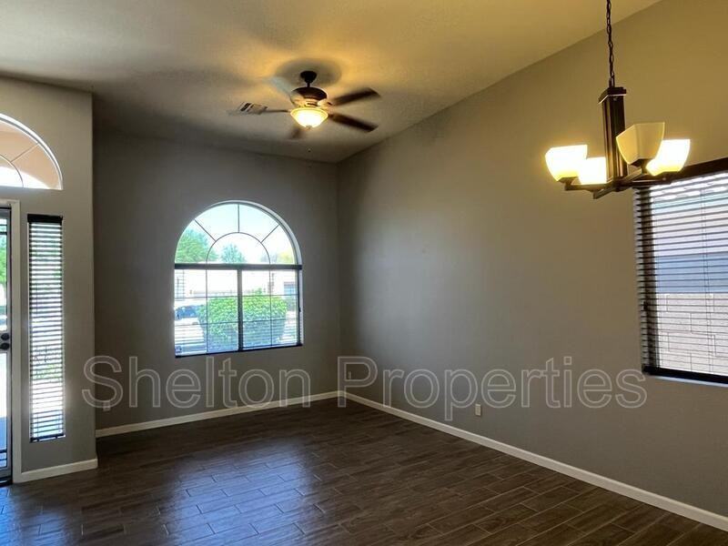 13139 W Granada Rd - Photo 2 of 16