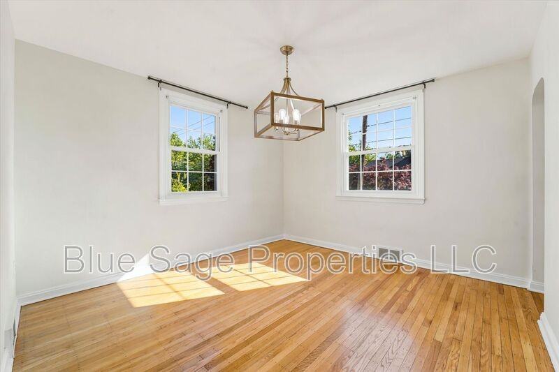248 E Turnbull Ave - Photo 7 of 26