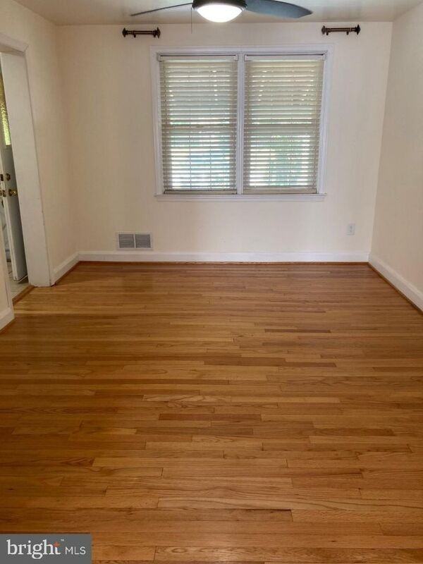 8616 Pleasant Plains Rd - Photo 3 of 14