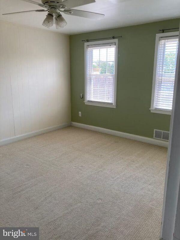 8616 Pleasant Plains Rd - Photo 7 of 14