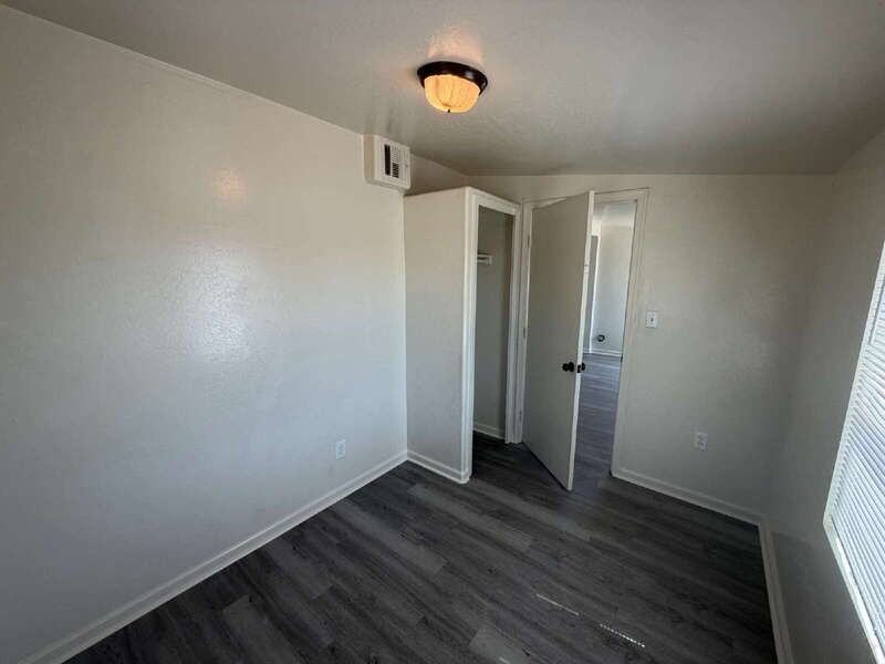 1010 N Park Ave - Photo 5 of 16
