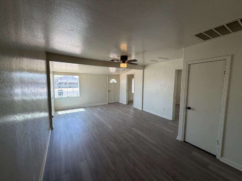 1010 N Park Ave - Photo 6 of 16