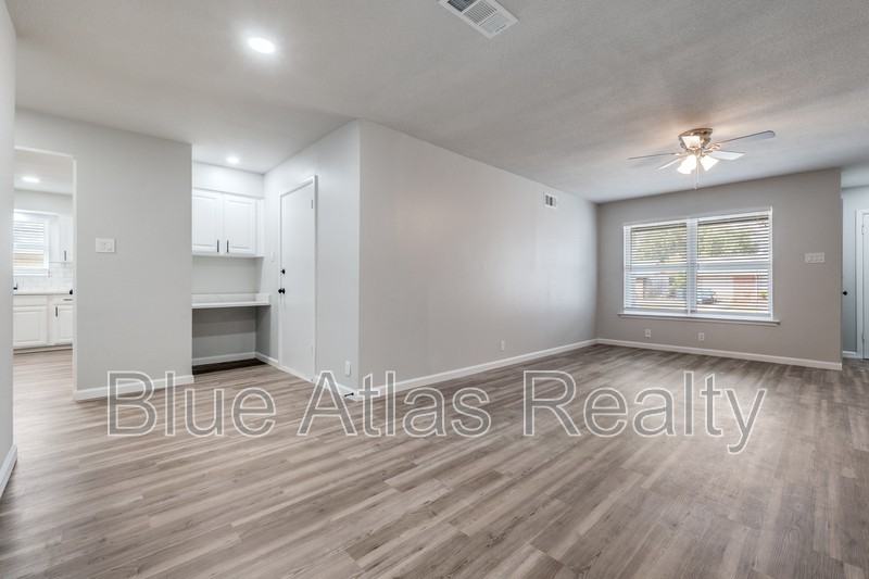 2510 Materhorn Dr - Photo 7 of 28
