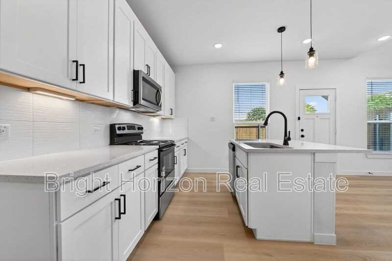 10524 Tube Dr #102 - Photo 7 of 22