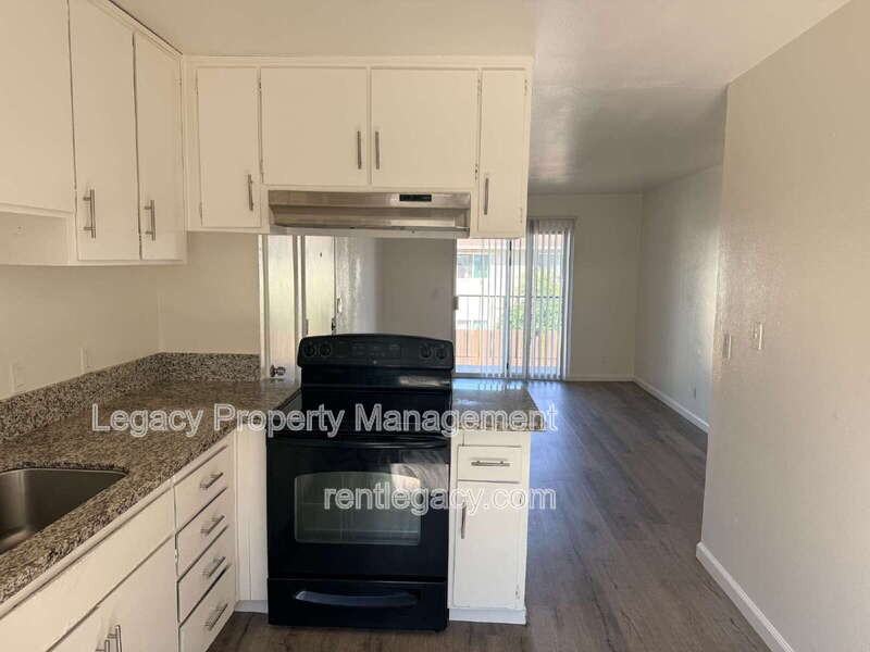 2318 Church Ave #8 - Photo 6 of 15