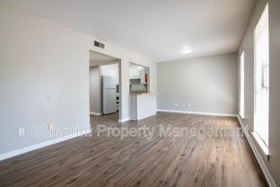 1938 18th Pl N #1938 - Photo 1 of 1