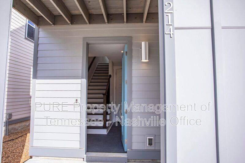 214 Lucile St - Photo 2 of 23