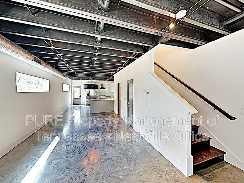 1905A 15th Ave N - Photo 6 of 17
