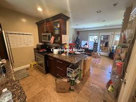 325 Elm St #2T - Photo 1 of 1