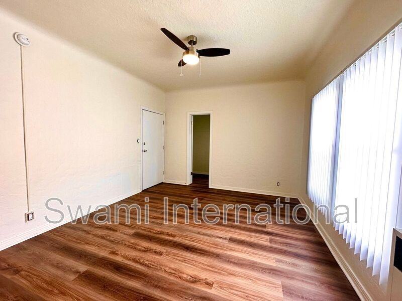 521 N Avalon Blvd #110 - Photo 4 of 9