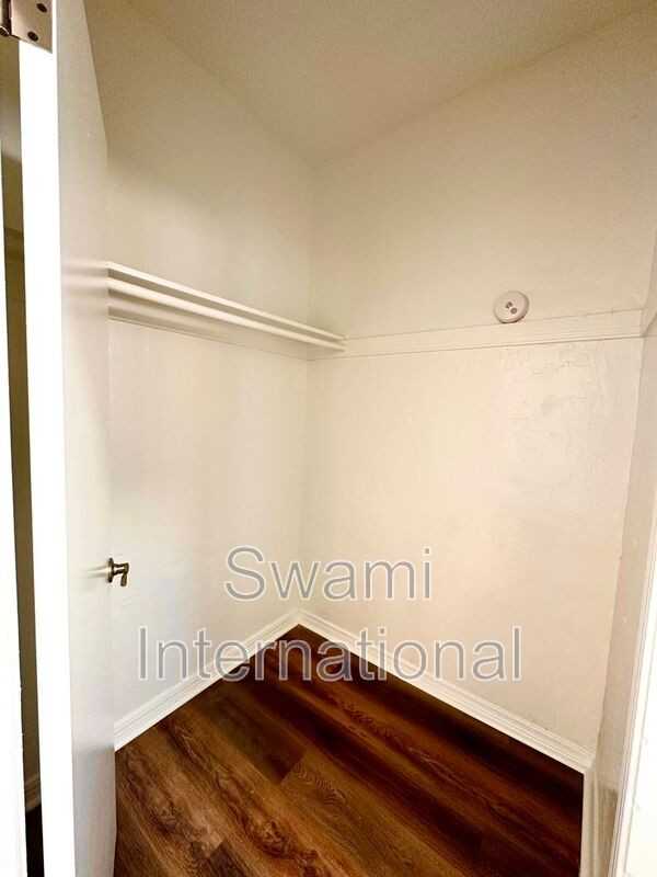 521 N Avalon Blvd #110 - Photo 7 of 9