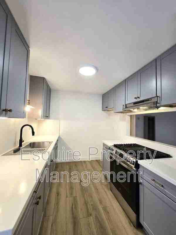 751 W Channel Islands Blvd #1 - Photo 6 of 16
