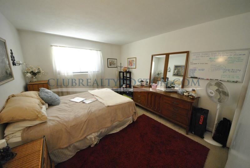 530 Washington St #11 - Photo 5 of 9