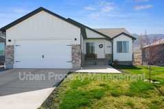 4082 N Poplar St - Photo 1 of 1