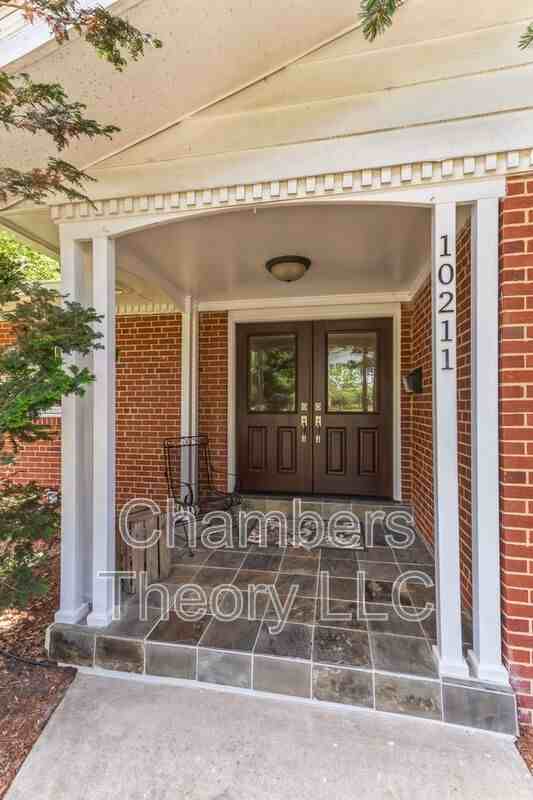 10211 Fox Ln - Photo 6 of 38