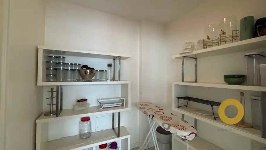 277 Thurlow St #1102 - Photo 6 of 15