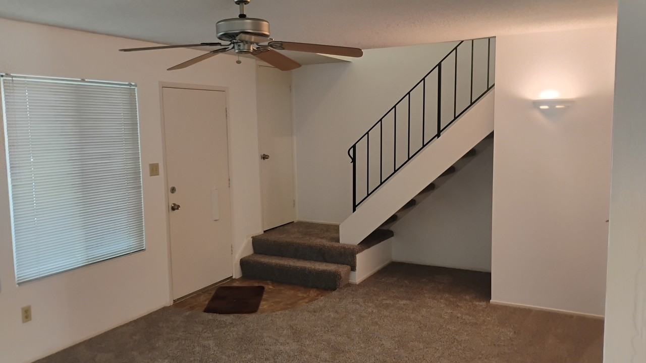8732 Woodman Way #C - Photo 7 of 9