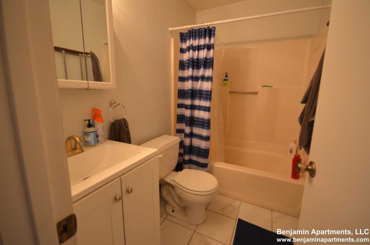 385 Dorchester St #C8 - Photo 6 of 7