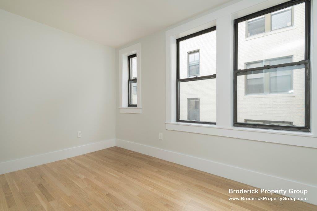4 Elko St #6 - Photo 6 of 17