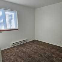 2135 Alan St - Photo 7 of 12
