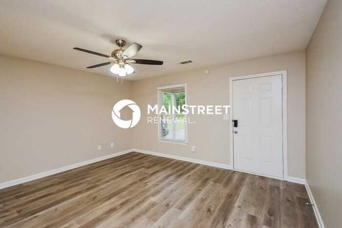 10216 Stone St Nw - Photo 5 of 16