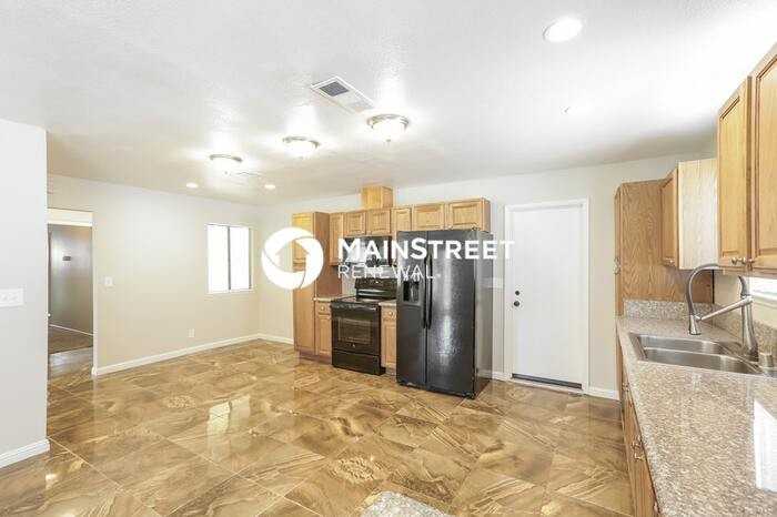 4570 Paseo El Rio Dr - Photo 6 of 16