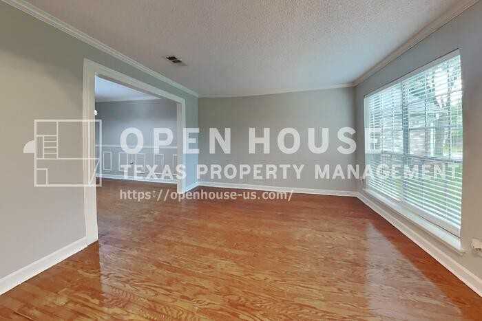 1014 Cheyenne Meadows Dr - Photo 5 of 22