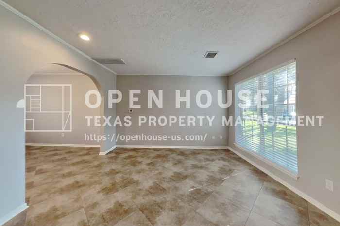 9322 Wandsworth Dr - Photo 6 of 21