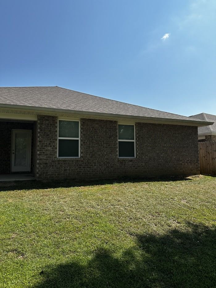 7416 Oak Lake Blvd - Photo 2 of 5