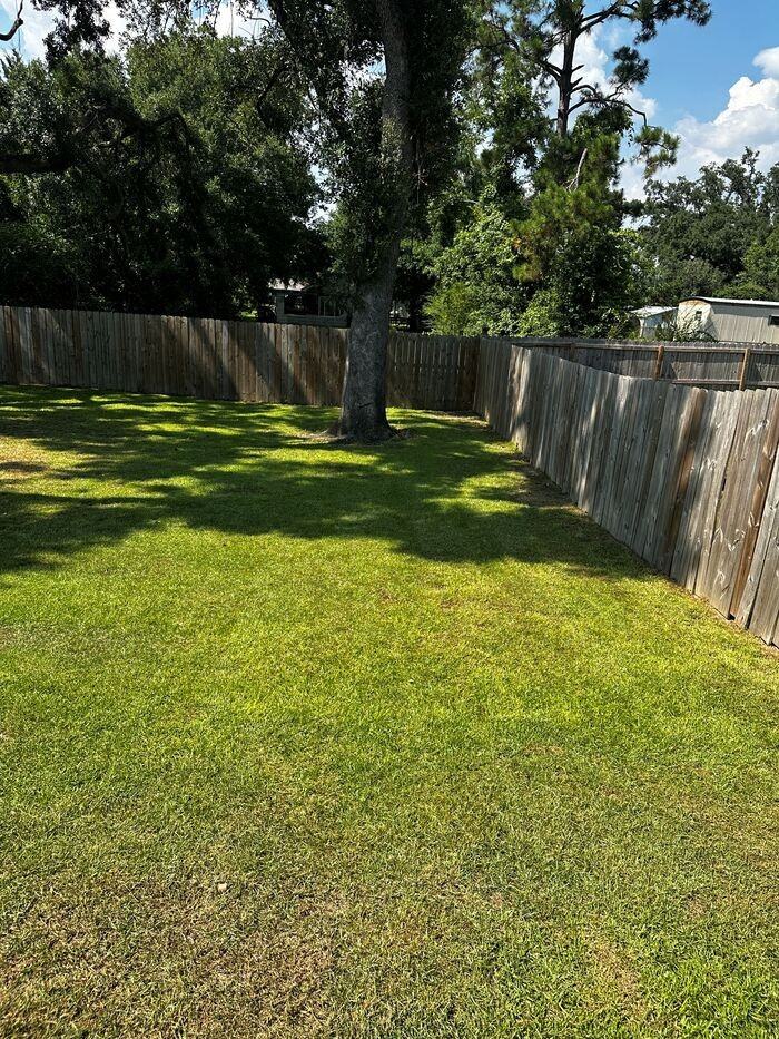 7416 Oak Lake Blvd - Photo 3 of 5