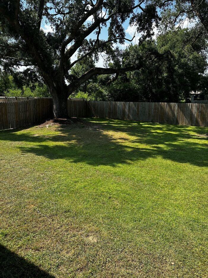 7416 Oak Lake Blvd - Photo 4 of 5