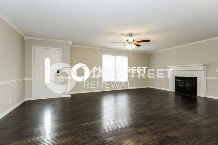 324 Mayflower Dr - Photo 4 of 17