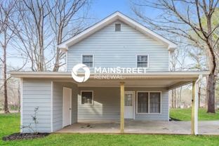 170 Woodcrest Dr - Photo 1 of 1