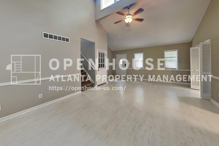 4462 Old Mabry Pl Ne - Photo 4 of 23