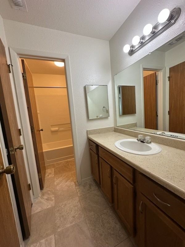 1054 Sitting Bull Ct - Photo 6 of 9