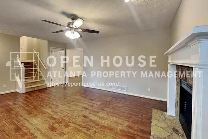 600 Glendale Forest Dr - Photo 4 of 20