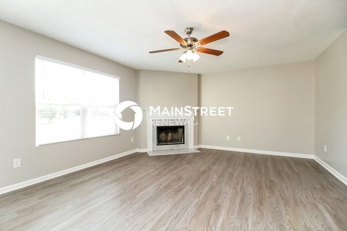 3704 Blaze Dr - Photo 4 of 17
