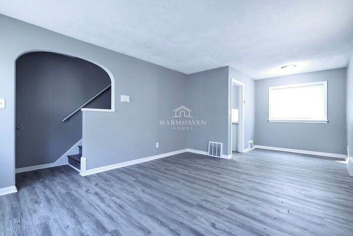 3654 W 107th St - Photo 2 of 10
