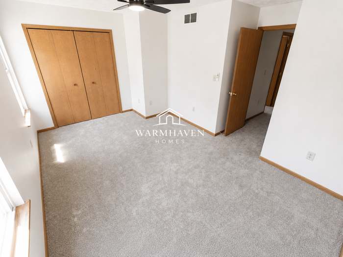 1113 Smithfarm Ave - Photo 5 of 13
