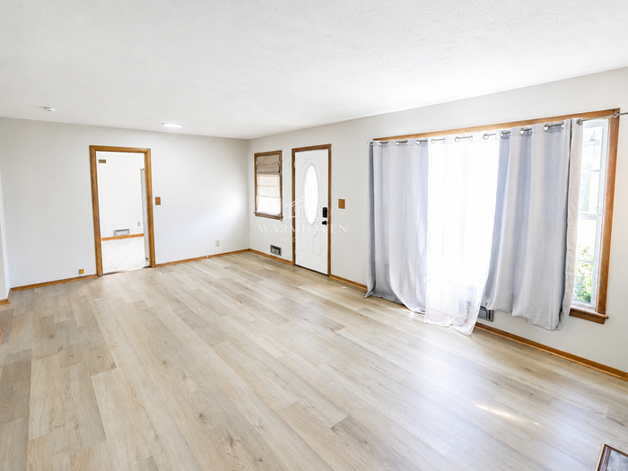 507 E Ford Ave - Photo 3 of 14