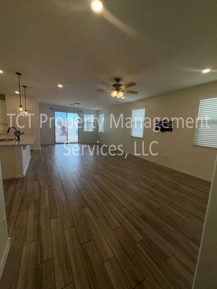 1060 W Canyonlands Ct - Photo 3 of 18