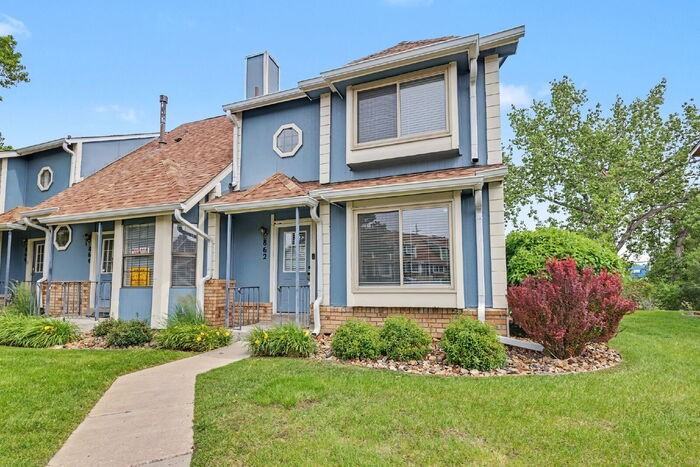 862 London Green Way - Photo 3 of 31