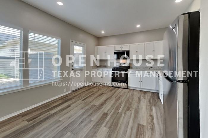 6211 Gillian Park Dr - Photo 7 of 20