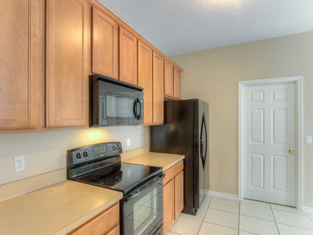 14122 Sapphire Bay Cir - Photo 5 of 17