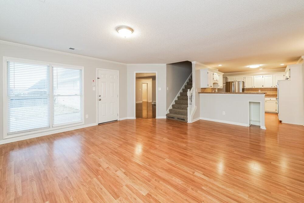 1855 Oak Springs Dr - Photo 4 of 17