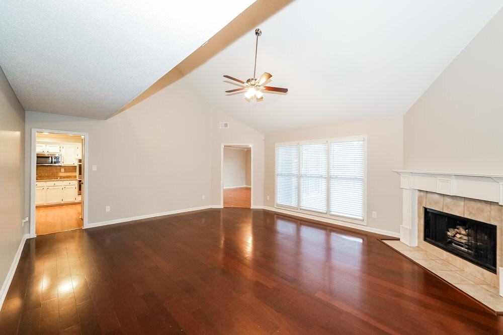 1855 Oak Springs Dr - Photo 6 of 17